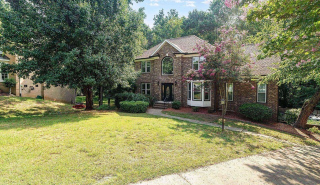 Spacious Mid Term Rental! University City Home with Game Room, Huge Fenced Yard, Pets OK +20% Off! in Charlotte