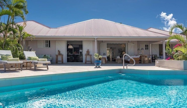 Villa Sas (1/2 Rooms) in Saint Jean
