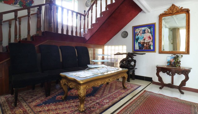 Villa Sri Manganti in Jakarta