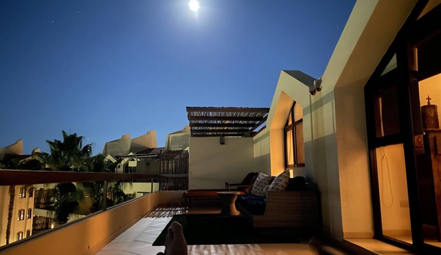 Walking to Beach and Downtown San Jose. in San José del Cabo