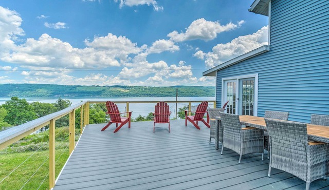 Watkins Glen Lakeview Cottage w/Waterfall! in Watkins Glen