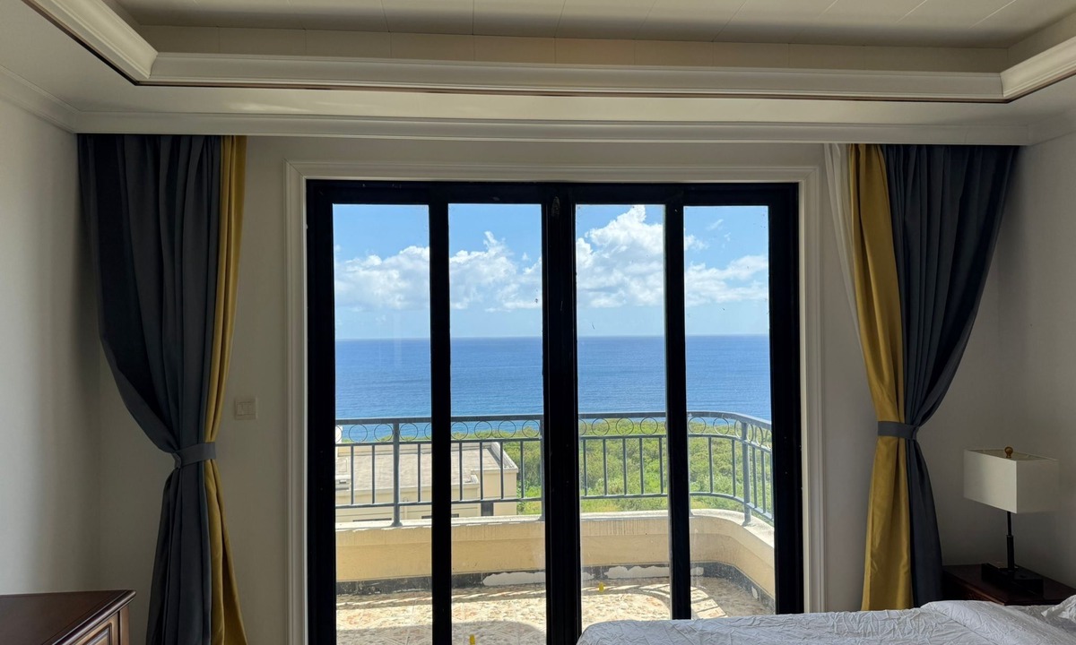 Challengers Hostel | Seaview Garden
