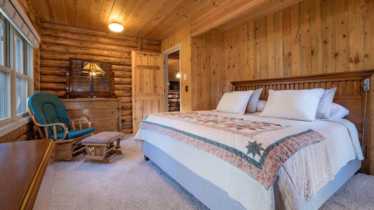 Photo of Bedroom in Estes Park