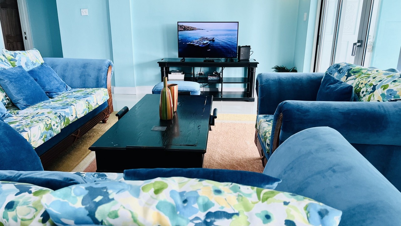 Photo of Livingroom in Frigate Bay