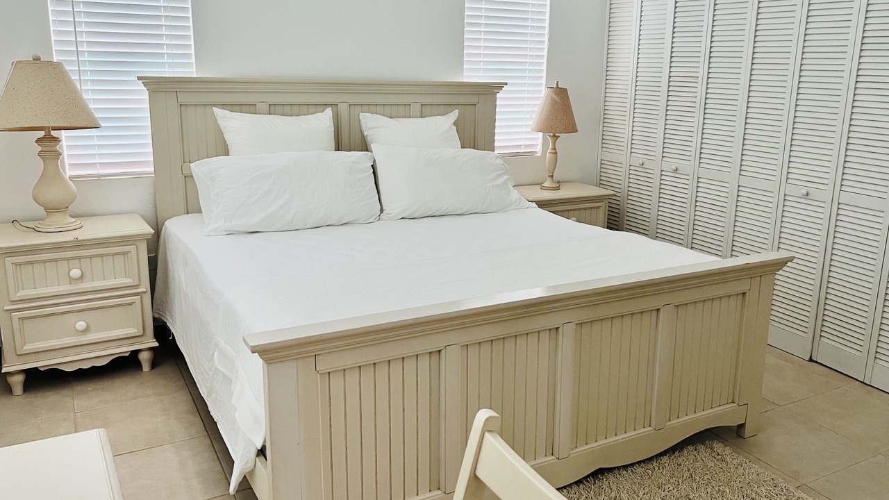 Photo of Bedroom in Frigate Bay