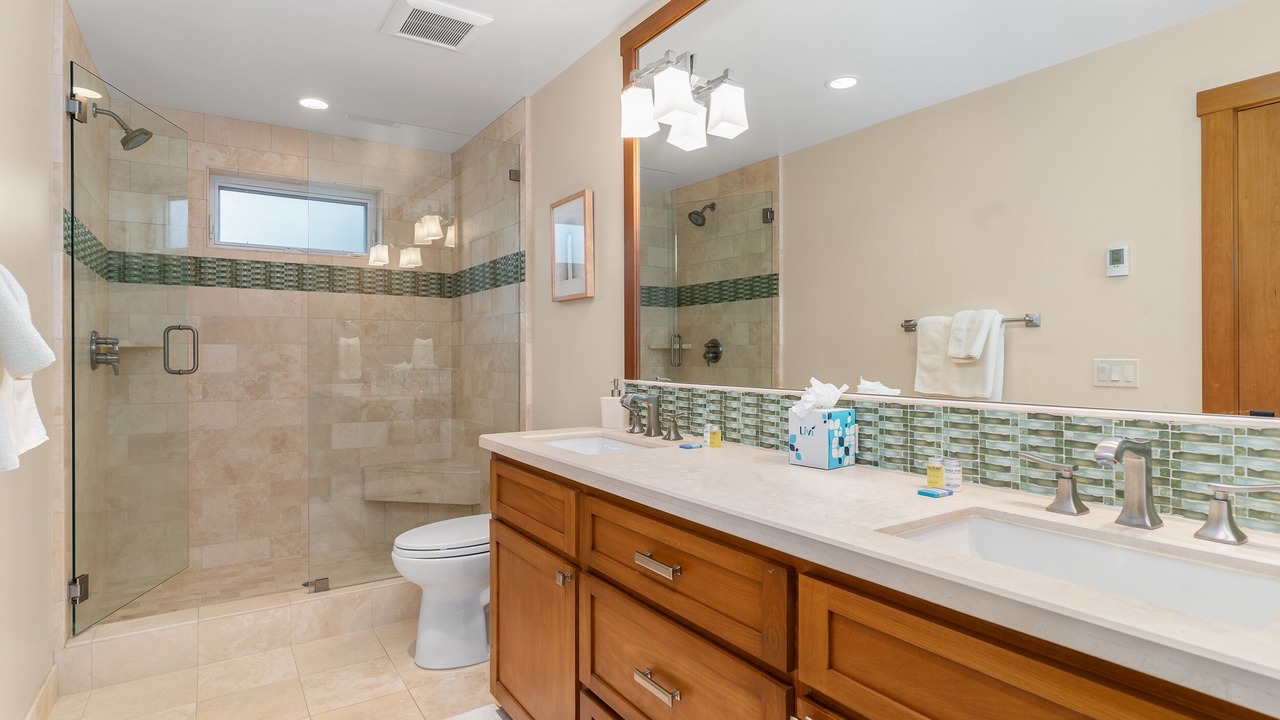 Photo of Bedroom in Lake Forest