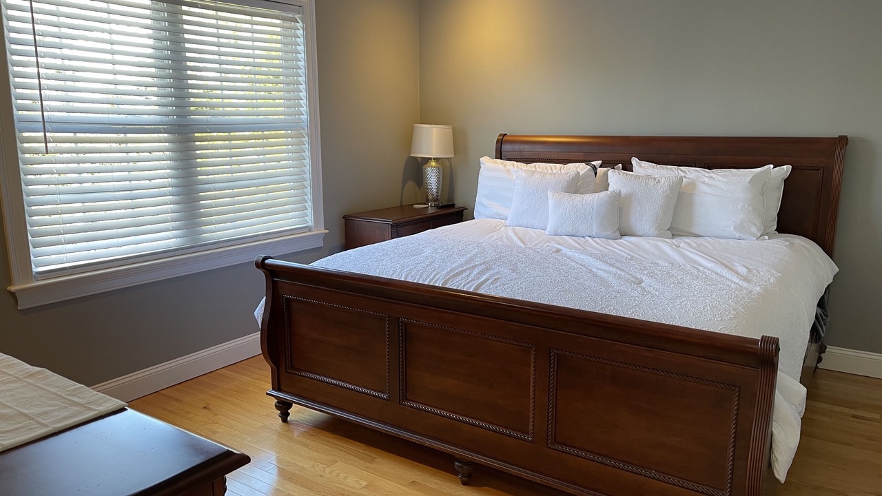 Photo of Bedroom in Yarmouth Port