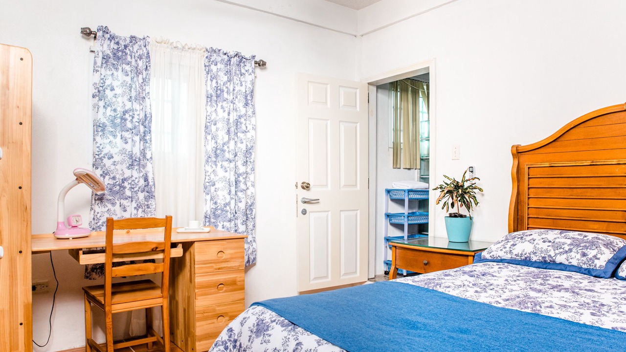 Photo of Bedroom in Frigate Bay