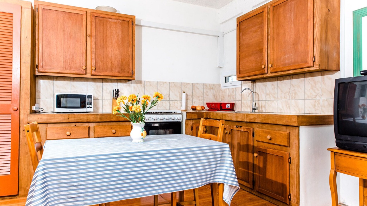 Photo of Kitchen in Frigate Bay