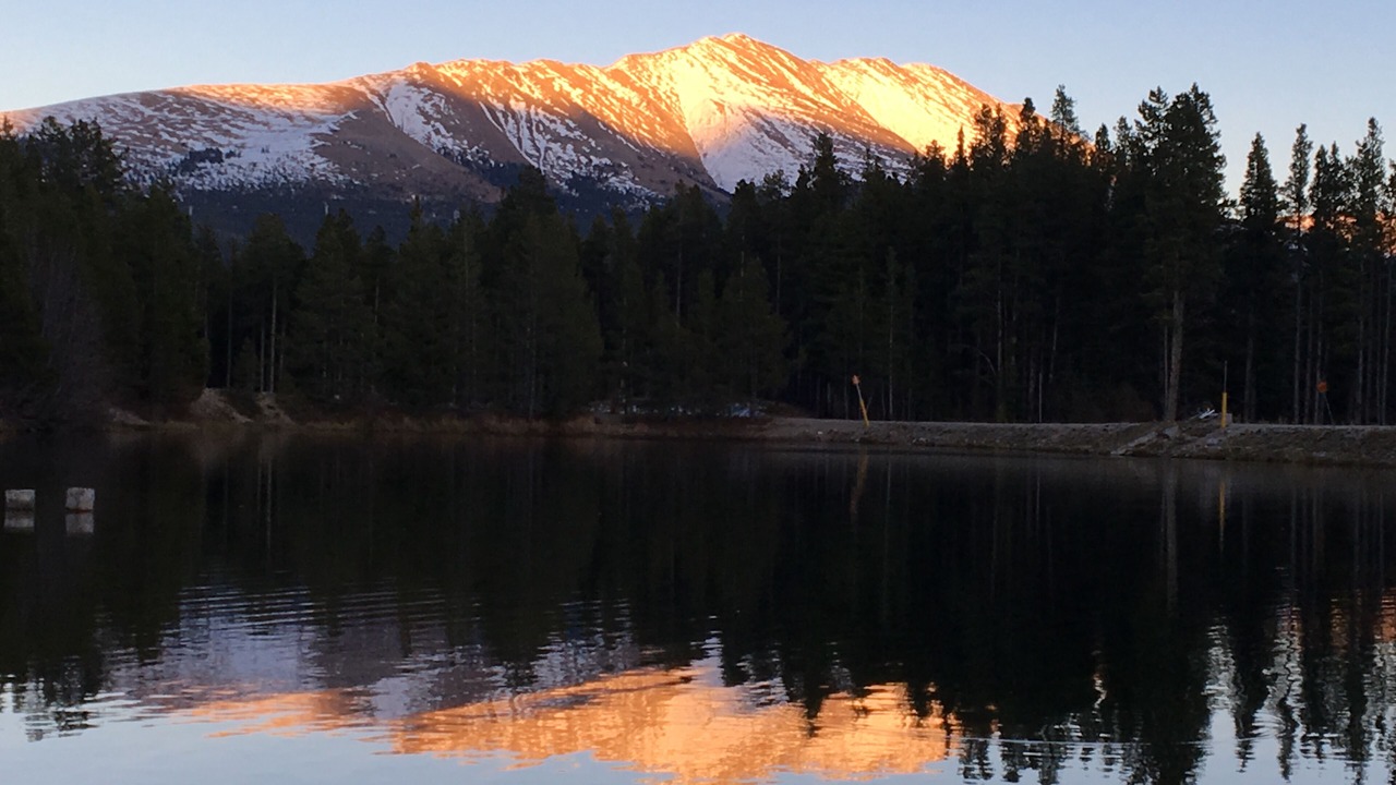 Photo of Outdoor in Four O'Clock