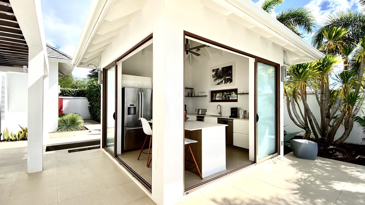 Photo of Outdoor in Cades Bay