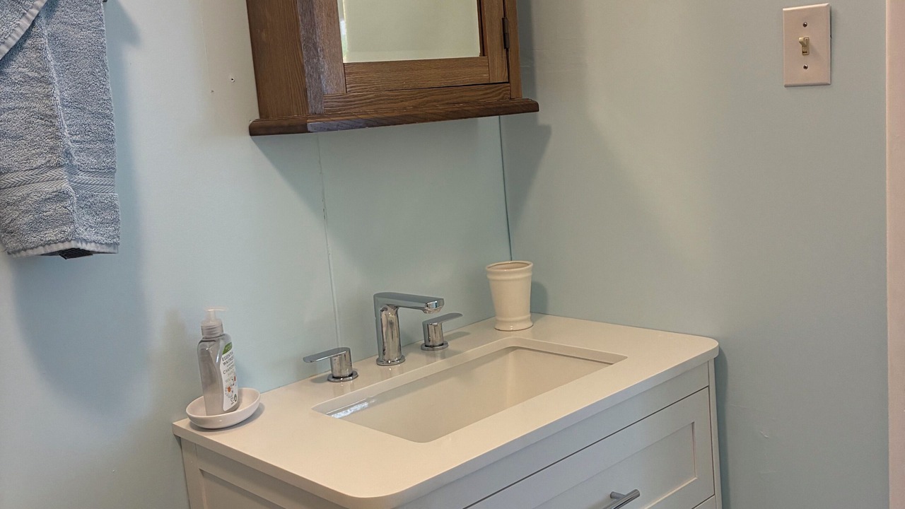 Photo of Bathroom in Kittian Village