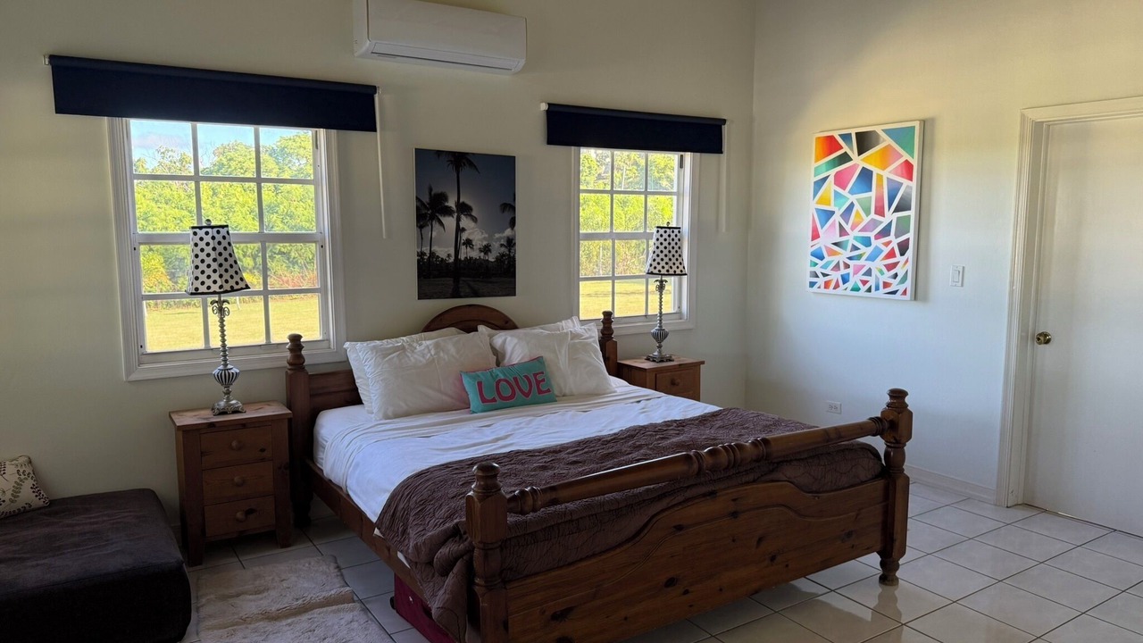 Photo of Bedroom in Westbury