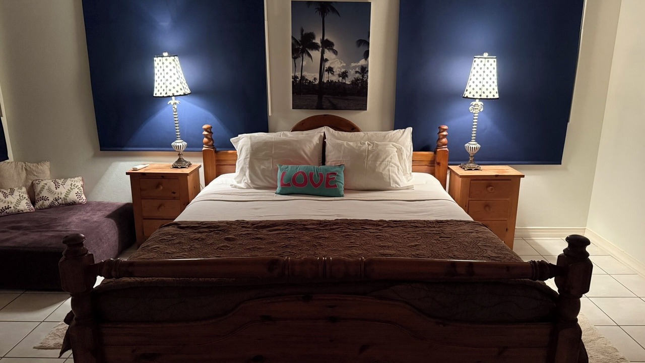 Photo of Bedroom in Westbury