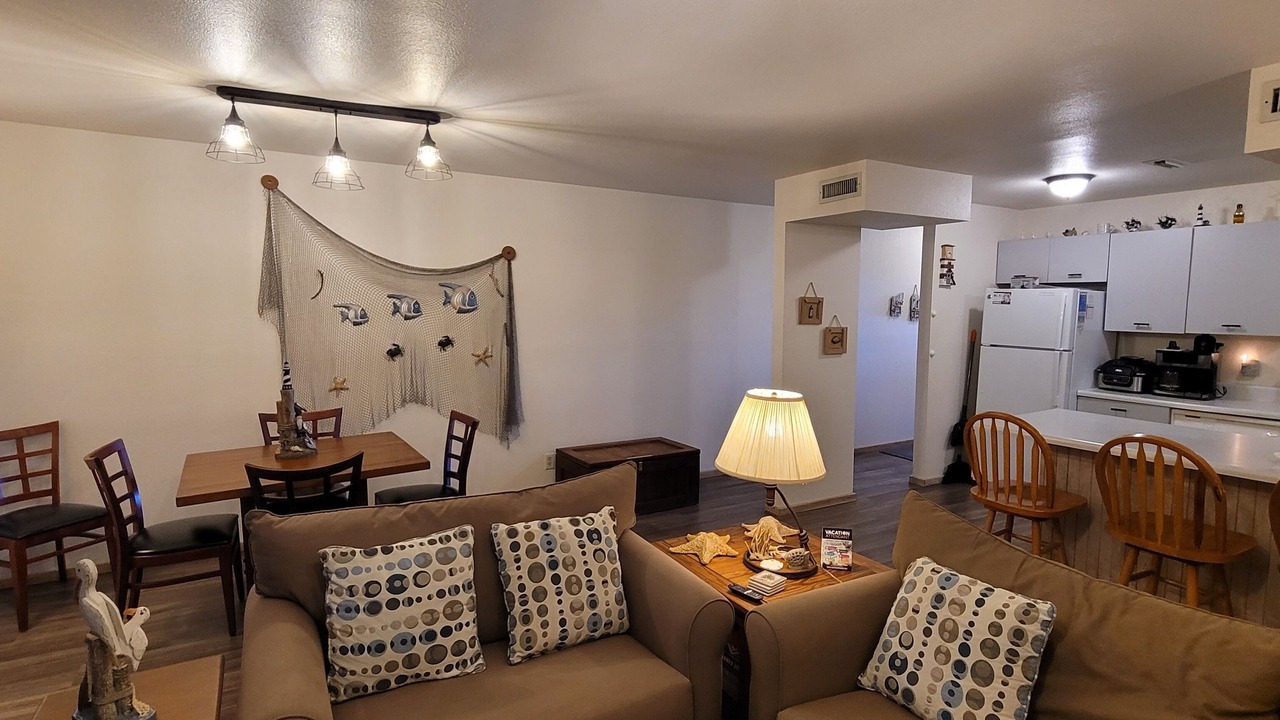 Photo of Livingroom in Avon