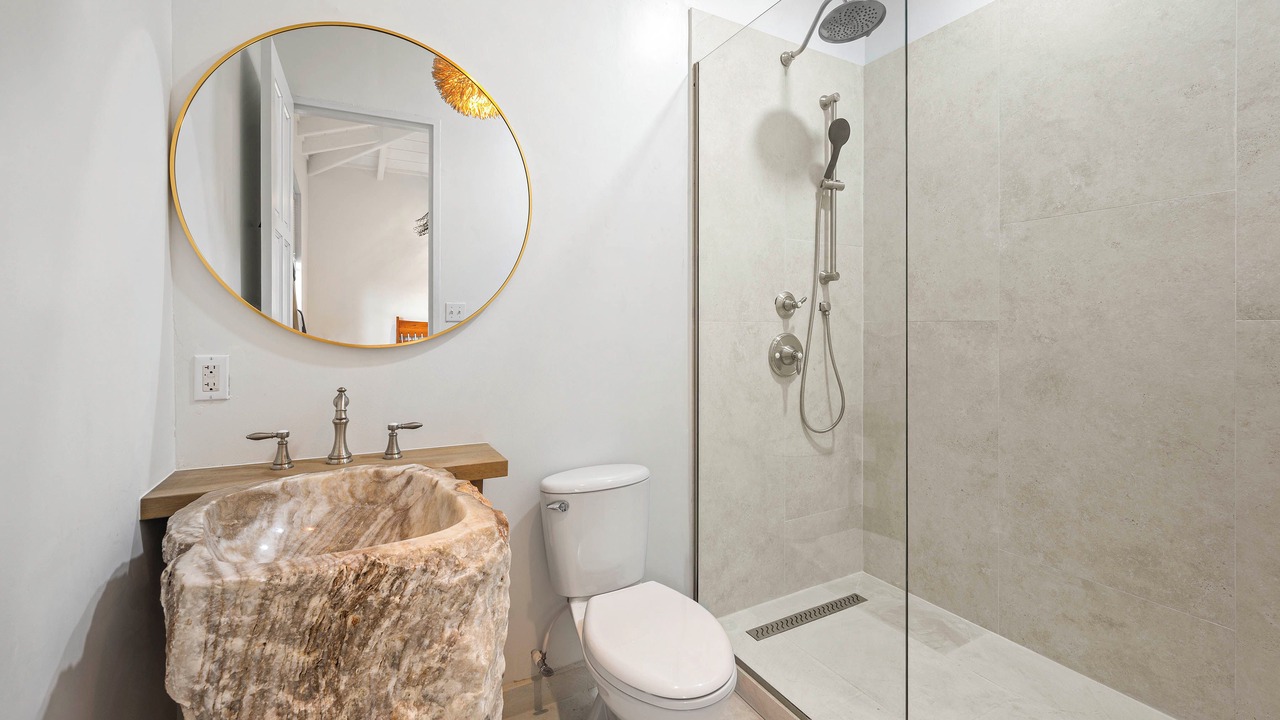 Photo of Bathroom in Pond Hill