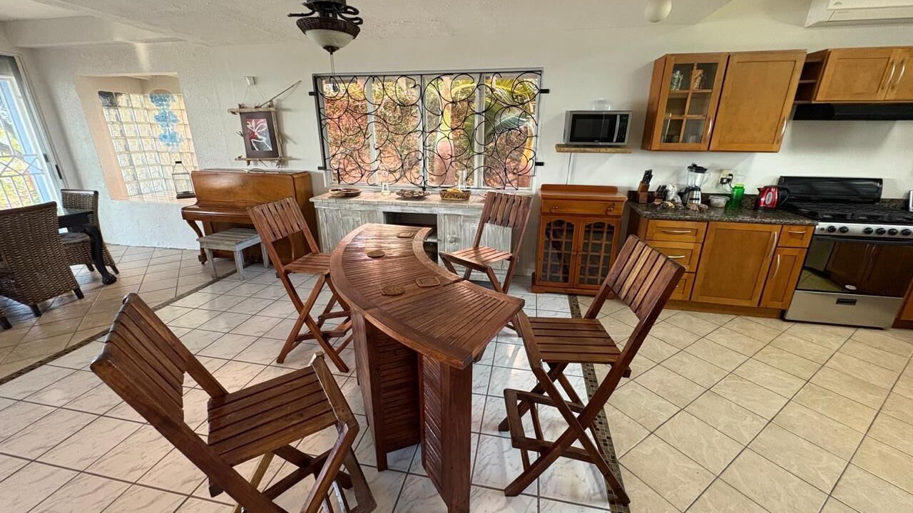 Photo of Kitchen in Frigate Bay