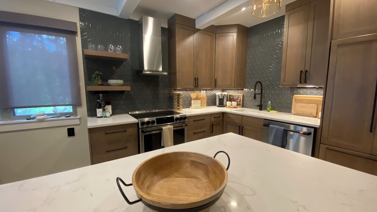 Photo of Kitchen in Peak 9