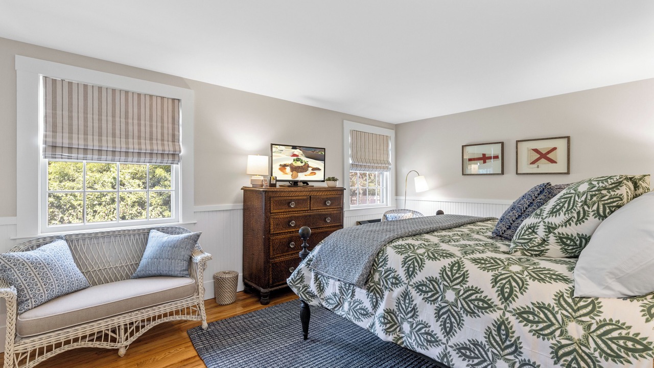 Photo of Bedroom in Brewster
