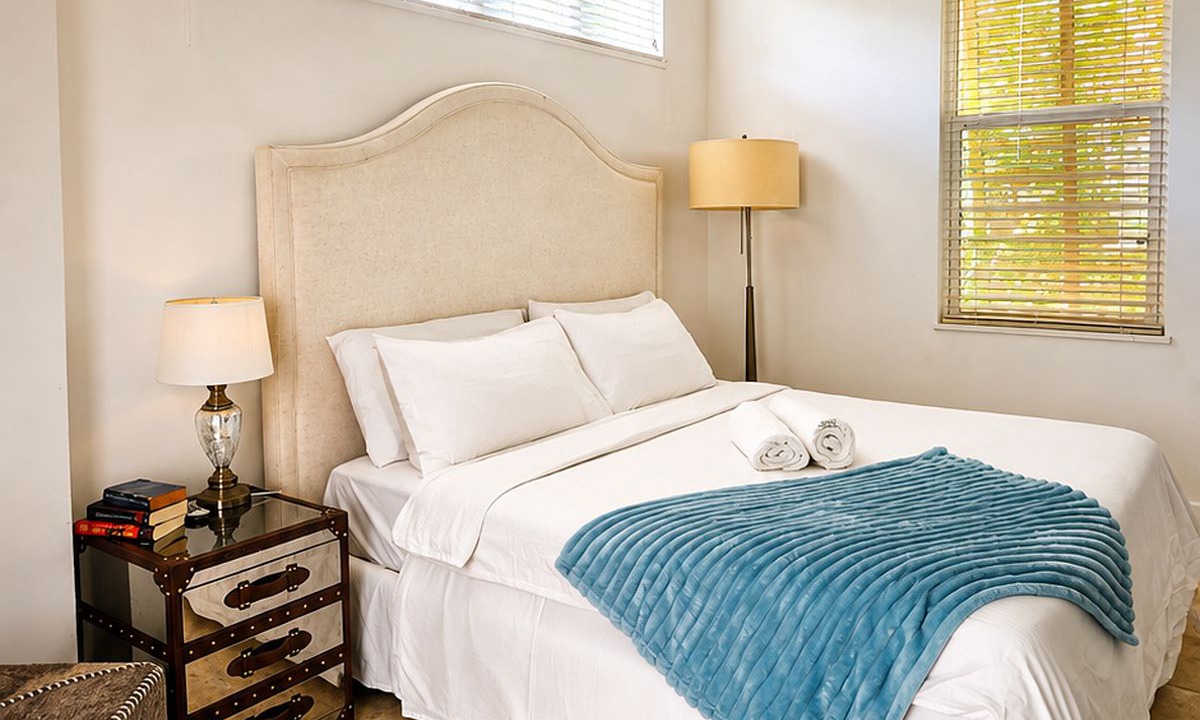 Photo of Bedroom in Frigate Bay