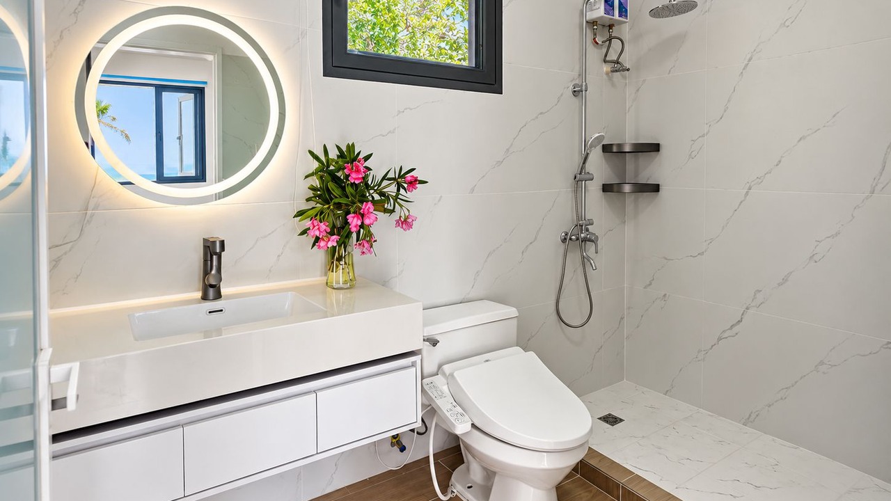 Photo of Bathroom in Frigate Bay