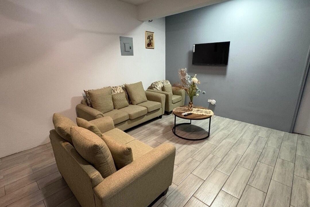 Photo of Livingroom in Ottleyʼs