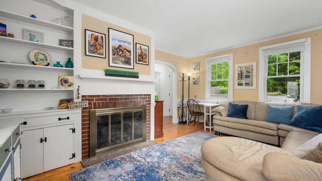 Photo of Bedroom in Centerville
