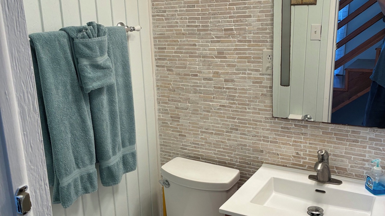 Photo of Bathroom in Frigate Bay