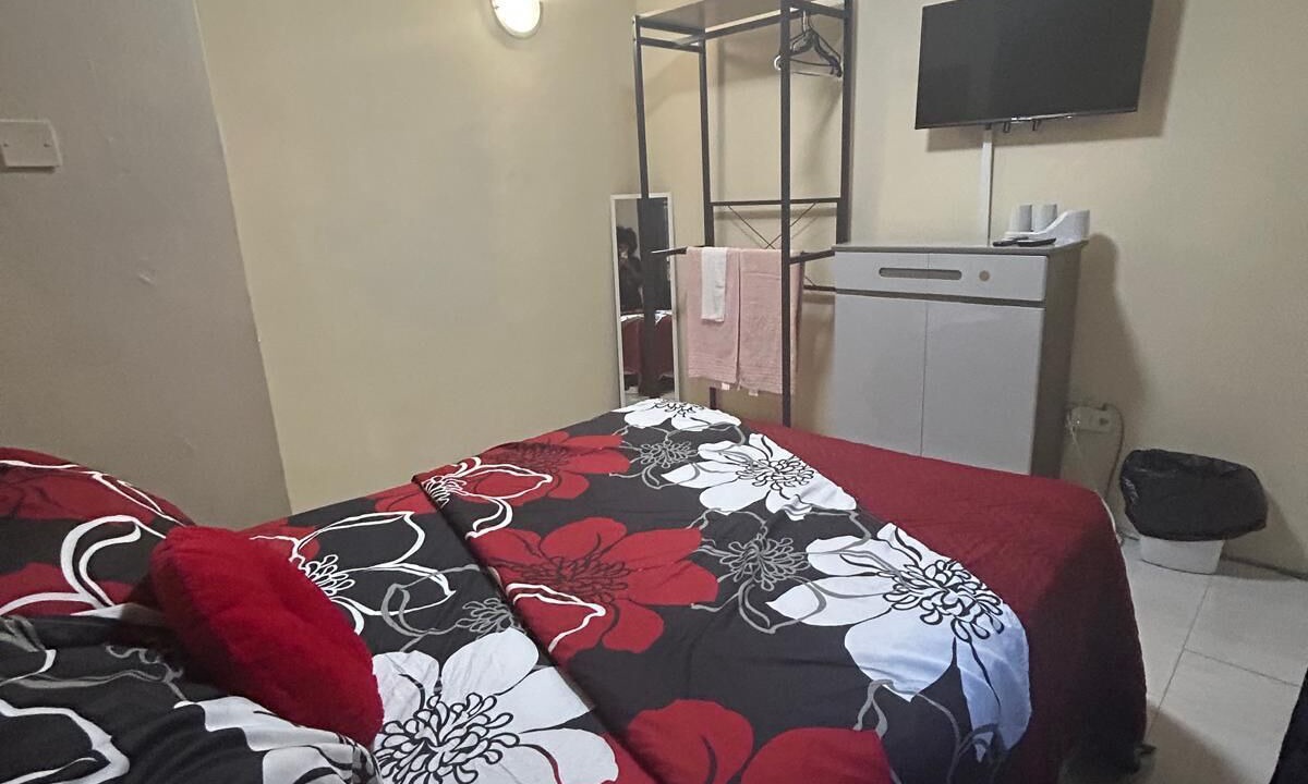 Photo of Bedroom in Frigate Bay