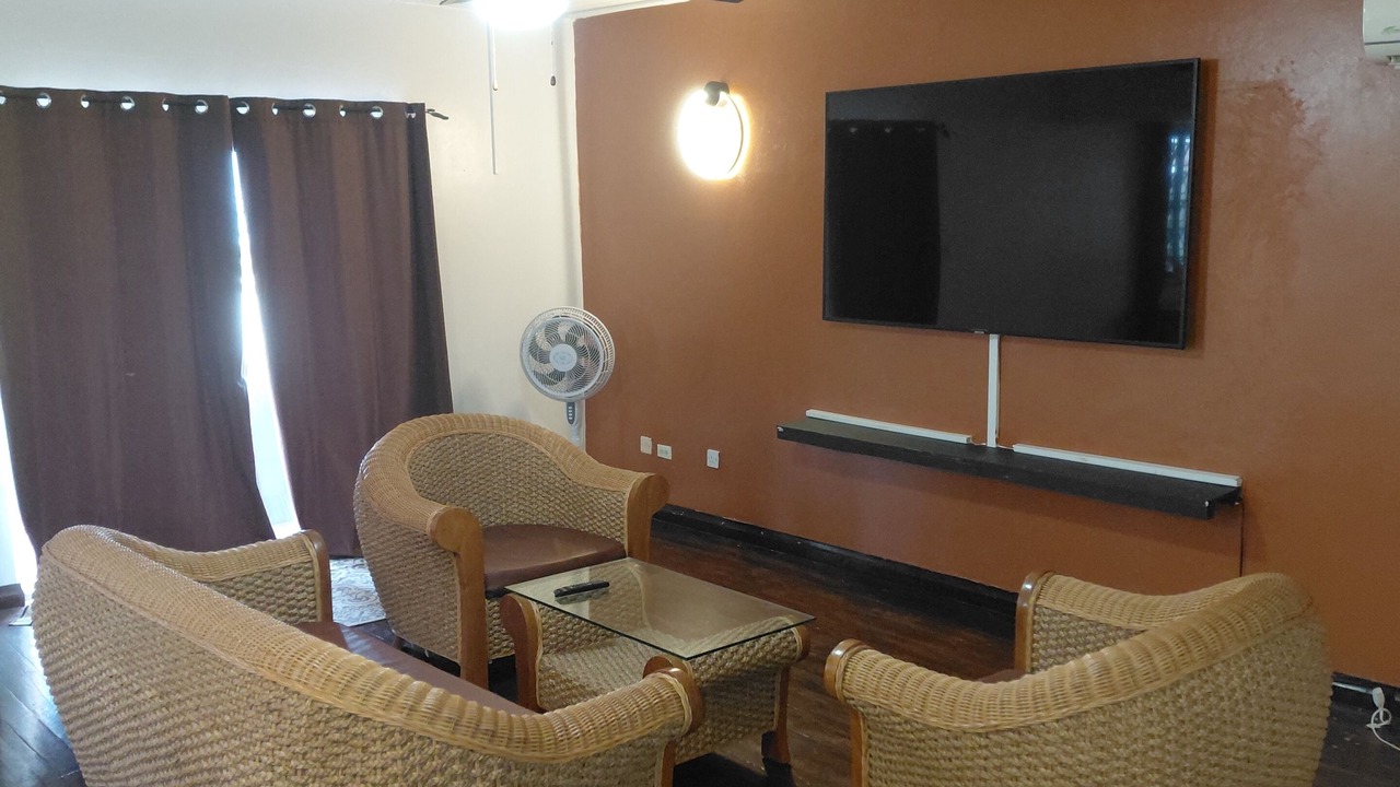 Photo of Livingroom in Frigate Bay