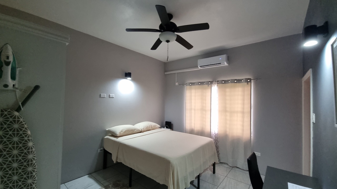 Photo of Bedroom in Ottleyʼs