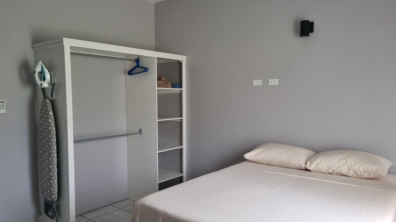 Photo of Bedroom in Ottleyʼs