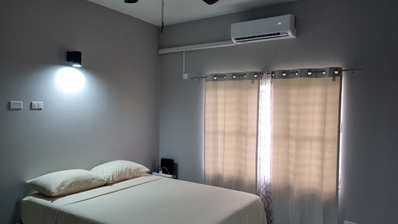 Photo of Bedroom in Ottleyʼs
