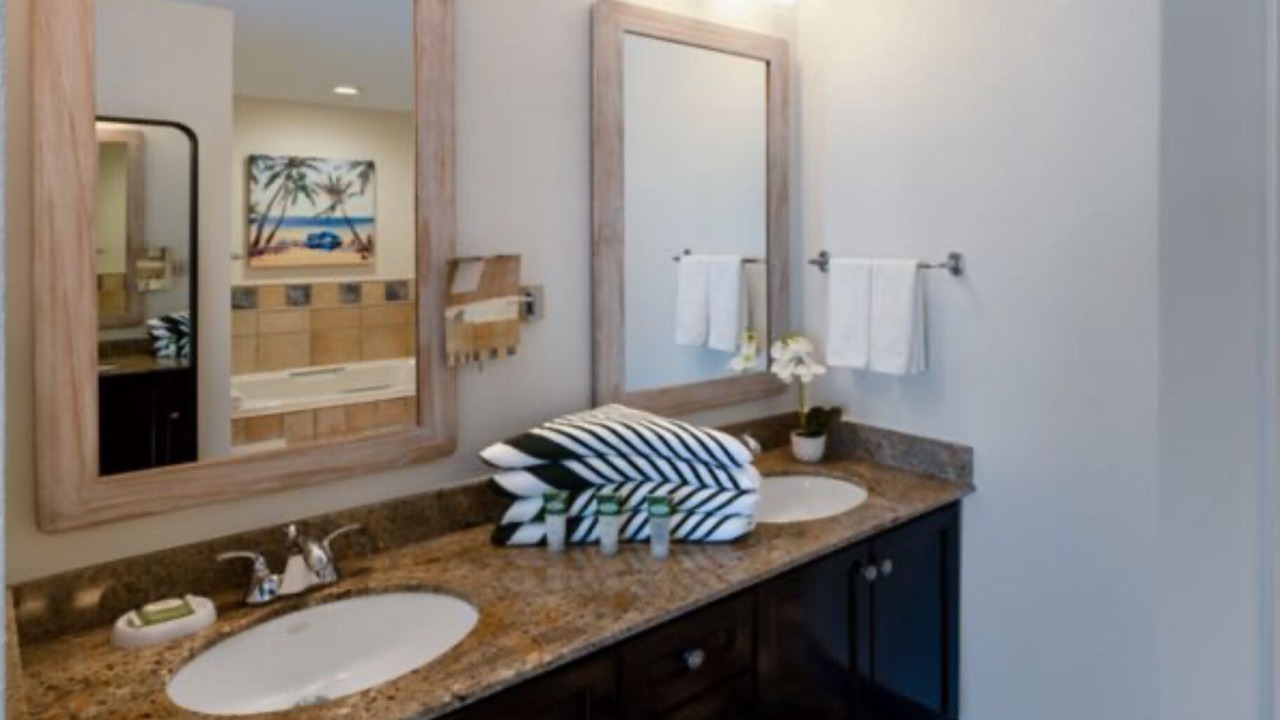 Photo of Bathroom in Kittian Village