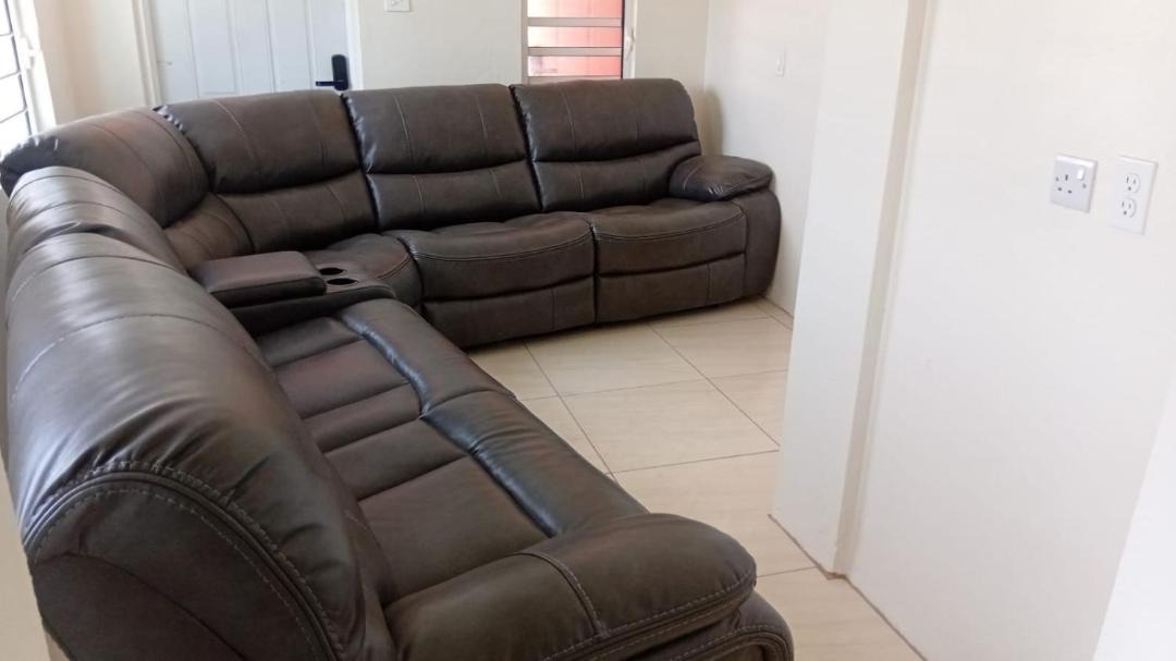 Photo of Livingroom in Saddlers Village