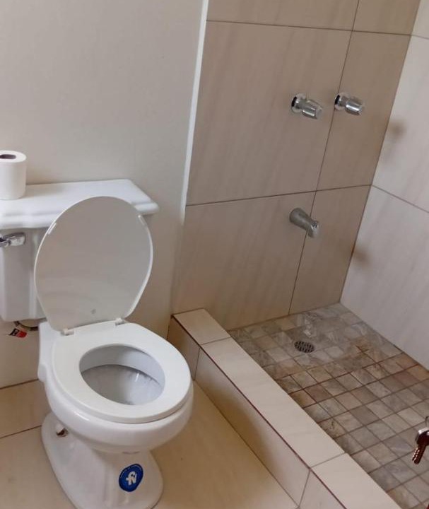 Photo of Bathroom in Saddlers Village