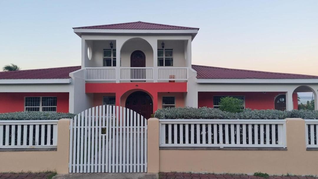 Photo of Others in Basseterre