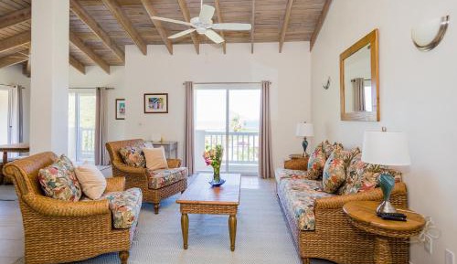 Superior Ocean View Suite with King Bed