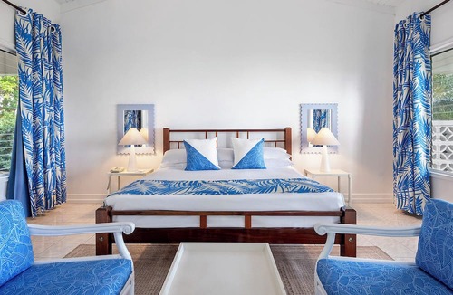 Pond Hill Hotel | Montpelier Nevis