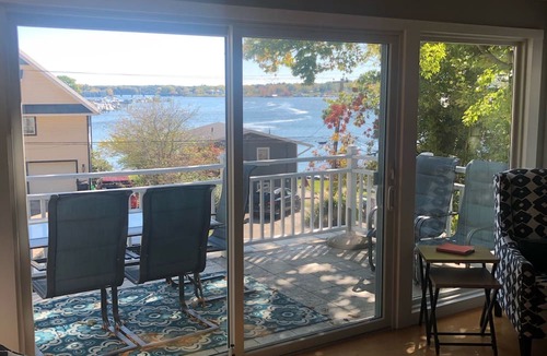 Saugatuck House | Stunning Lake View, Remodeled Home -Close to Oval Beach-Very clean