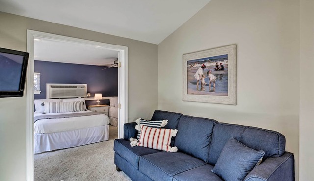 Family Fun! Lakeside Gem + Dock in Sunrise Beach in Sunrise Beach