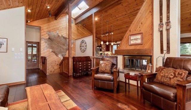 Herondale Luxury Vacation At Windcliff 3 Bedroom Home by RedAwning in Estes Park