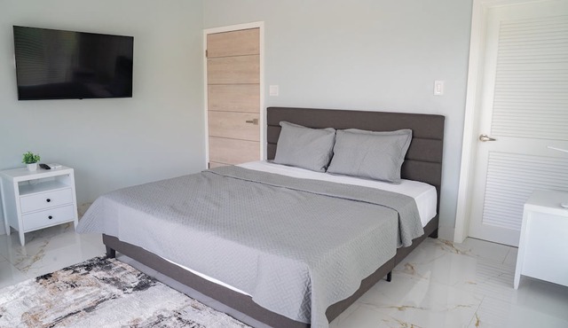 Paradise Suite