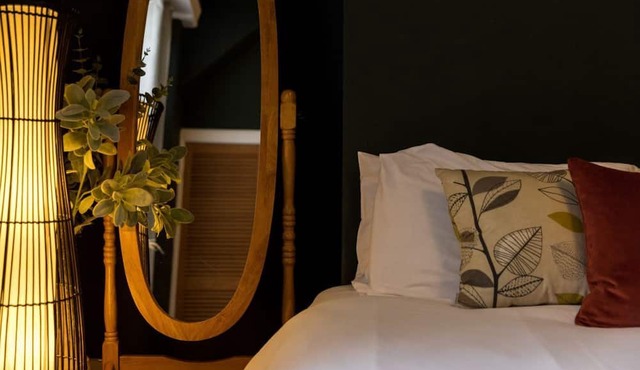 Contemporary Cottage with Free Parking in Edinburgh