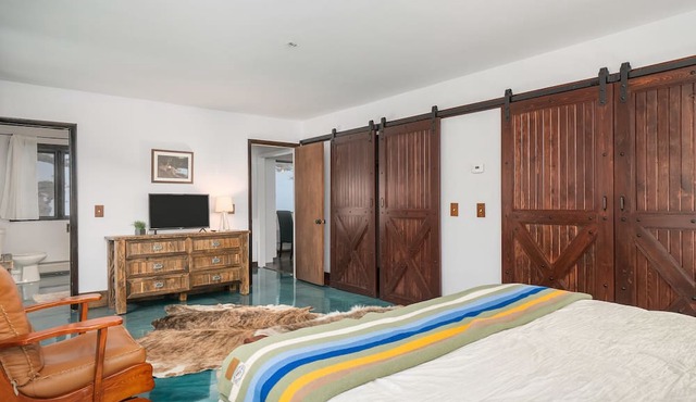 Luxury Mountain Retreat Near Estes Park Stunning Views, Perfect Family Getaway in Allenspark