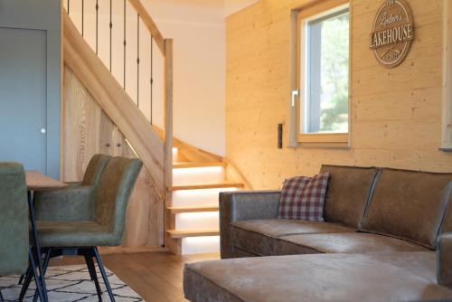 Exklusives Seehaus LAKEHOUSE in Bestlage mit privaten Sandstrand inklusive Boot, Kajak, SUP in Obertrum am See